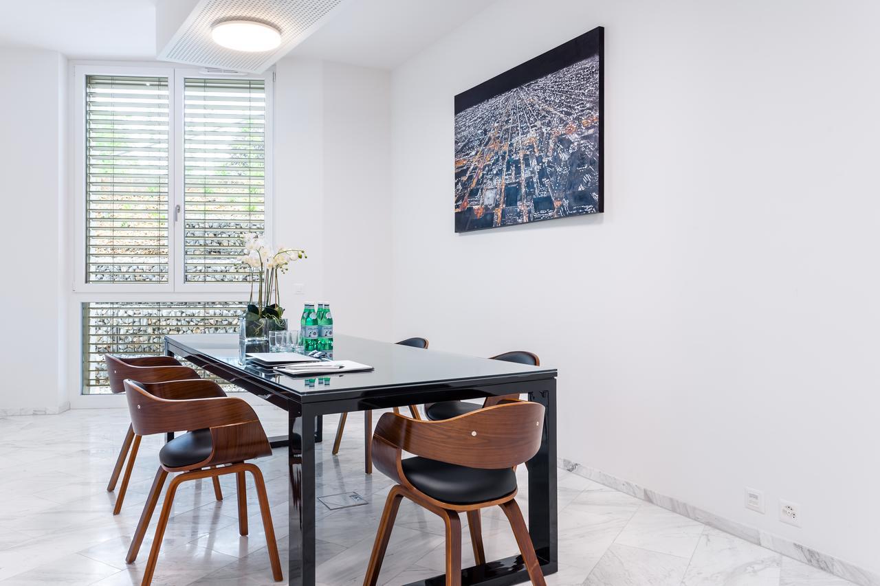 Visionapartments St Sulpice - Contactless Check-In โลซาน ภายนอก รูปภาพ