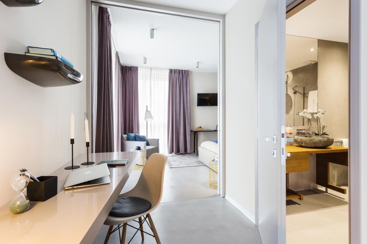 Visionapartments St Sulpice - Contactless Check-In โลซาน ภายนอก รูปภาพ